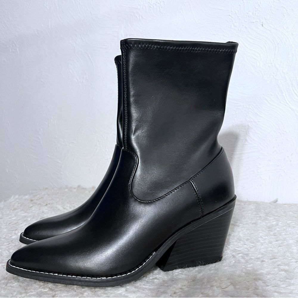 Universal Thread Aubree Ankle Boots with Memory Foam Insole SZ 8.5 NWT